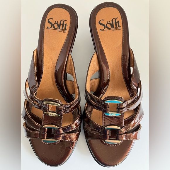 Sofft Women’s Brown Patent Leather Open Back Sandals, Kitten Wedge, 8M. - Picture 3 of 9